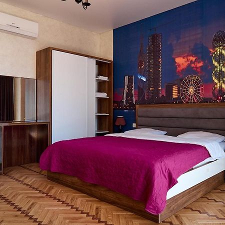Hotel Lord Batumi Luaran gambar