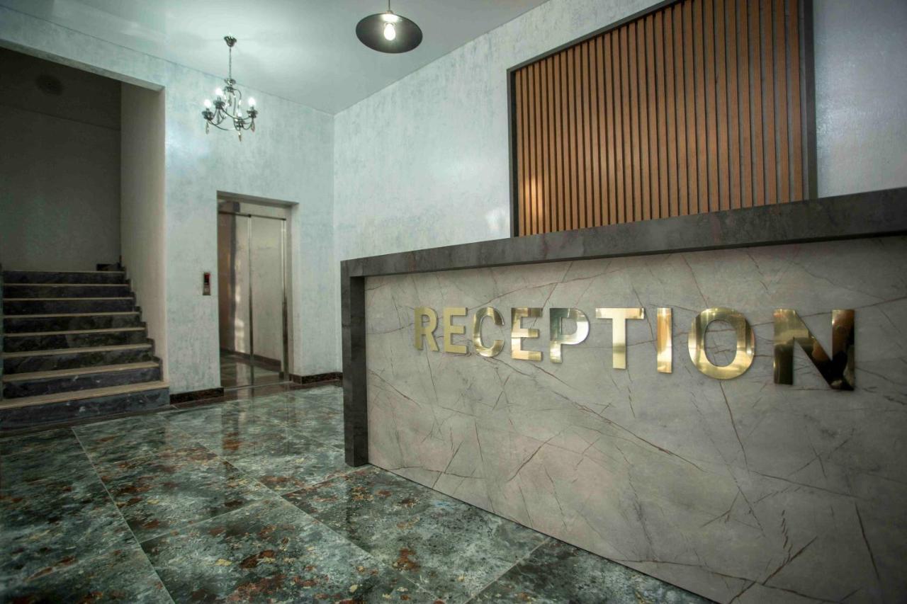 Hotel Lord Batumi Luaran gambar