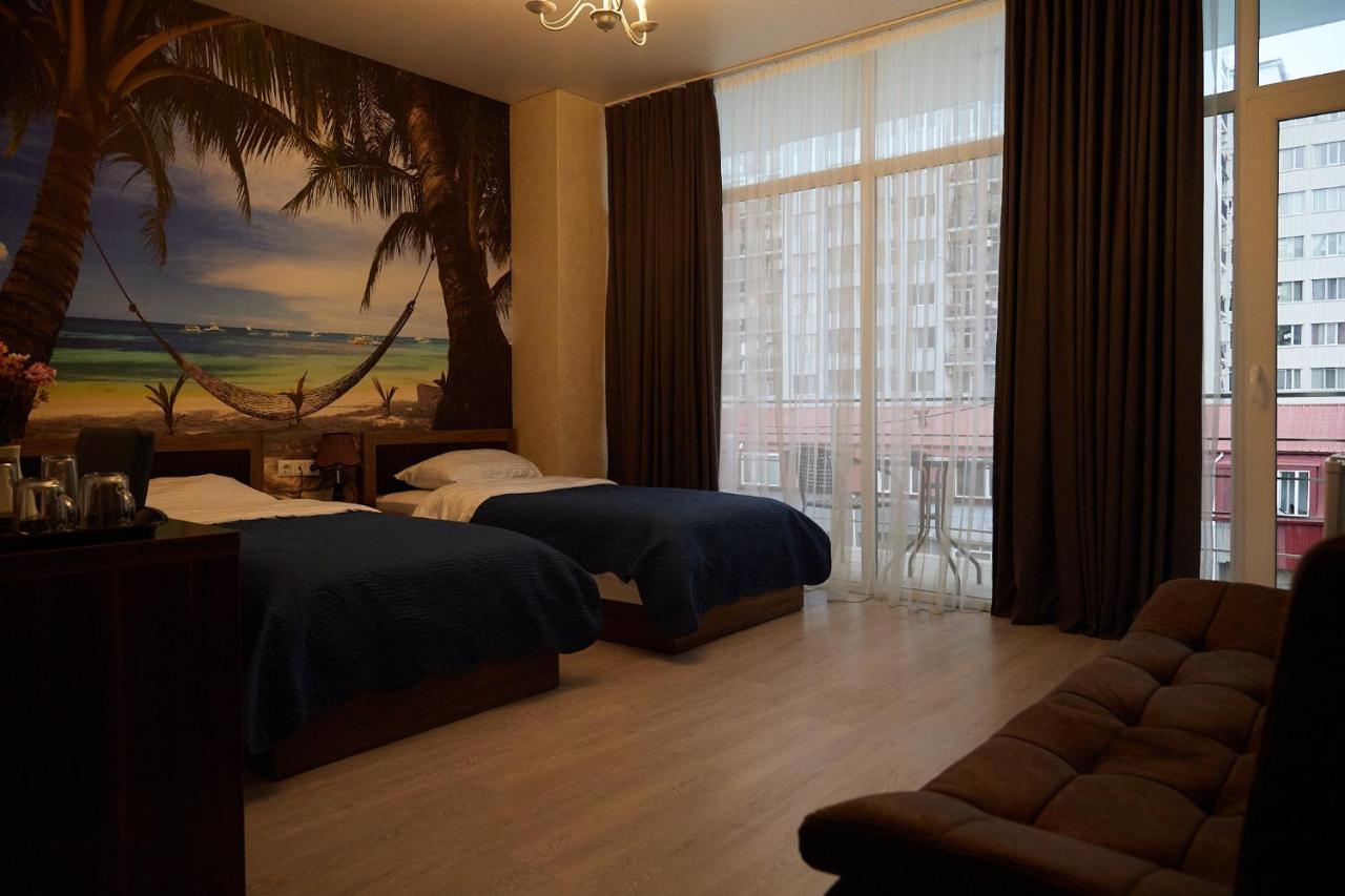 Hotel Lord Batumi Luaran gambar