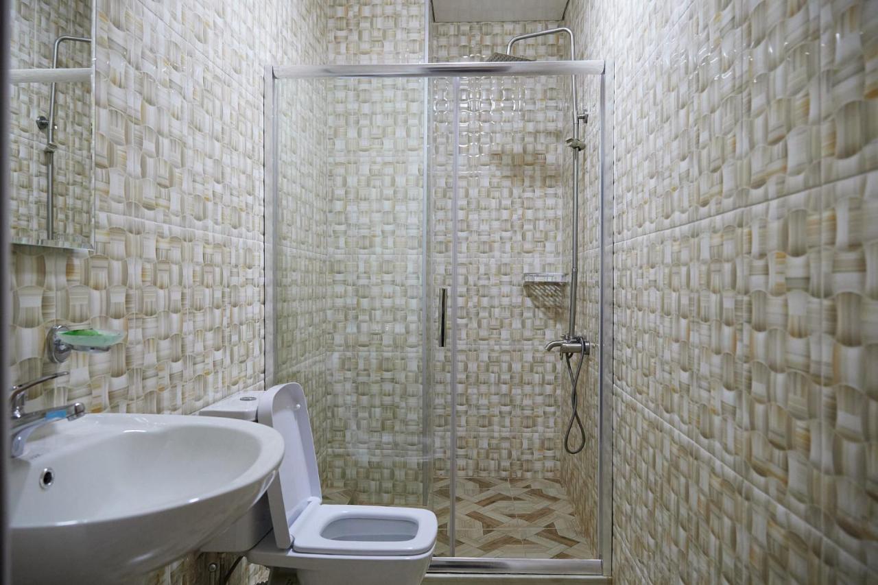 Hotel Lord Batumi Luaran gambar