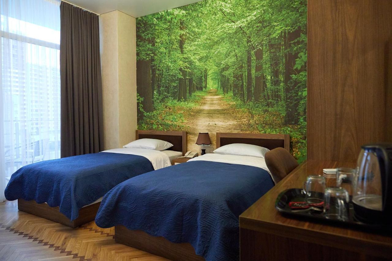 Hotel Lord Batumi Luaran gambar
