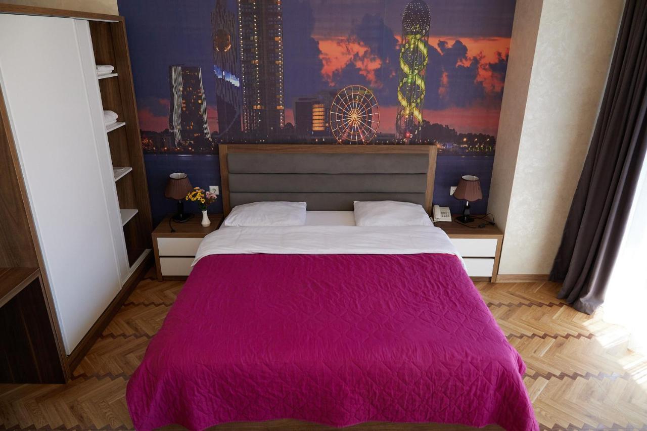 Hotel Lord Batumi Luaran gambar